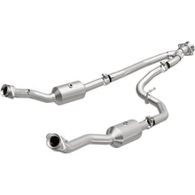 Load image into Gallery viewer, MagnaFlow 20-21 Ford Transit-150 Single Underbody V6 3.5L RWD Direct-Fit Catalytic Converter - 280248