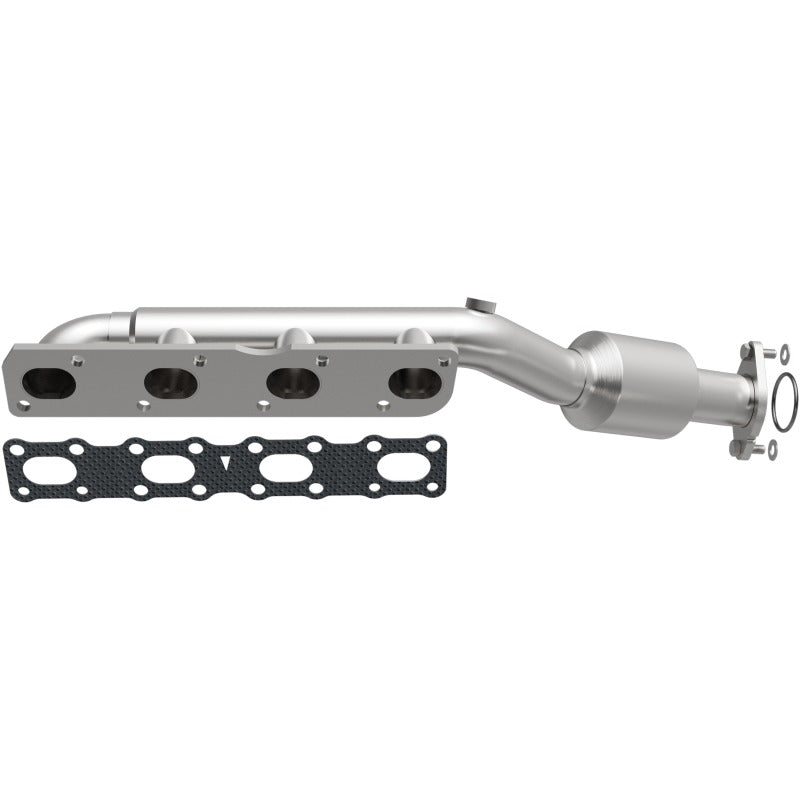 MagnaFlow 2004 Nissan Titan 5.6L Direct Fit Converter - 4583381