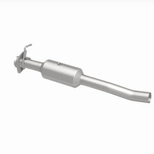Load image into Gallery viewer, MagnaFlow 16-19 Ford F-650 V10 6.8L Underbody Direct Fit Catalytic Converter - 280445