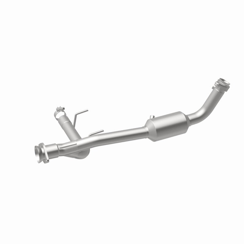 MagnaFlow Direct Fit Catalytic Converter 05-06 Lincoln Navigator 5.4L w/ 3in Main Piping - 52508