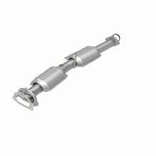 Load image into Gallery viewer, MagnaFlow Direct Fit Catalytic Converter 03 Ranger/B-Ser V6 rear 50S - 441410