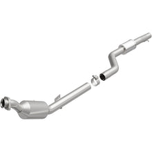Load image into Gallery viewer, MagnaFlow 07-11 S550 V8 5.5 OEM Underbody Direct Fit Converter - 21-569