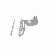 Load image into Gallery viewer, MagnaFlow 07-10 BMW X5 4.8L Direct Fit Converter - 5551237