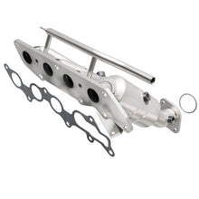 Load image into Gallery viewer, MagnaFlow Direct Fit Catalytic Converter 03-04 Ford Focus 2.3L Manifold (Eng Code Z) - 49375