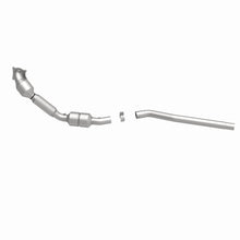 Load image into Gallery viewer, MagnaFlow 2008 Volkswagen Passat 2.0L Direct Fit Converter - 551361