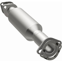 Load image into Gallery viewer, MagnaFlow Direct Fit Catalytic Converter 2006 Kia Optima 2.4L - 457017