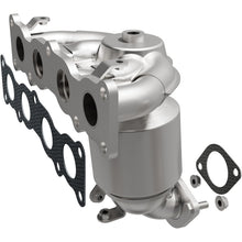 Load image into Gallery viewer, MagnaFlow Direct Fit Catalytic Converter 2017 Santa Fe L4 2.4 OEM Manifold - 22-086