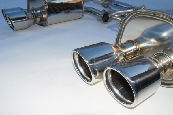 Invidia 11+ STI/WRX Sedan Only 76mm Q300 Stainless Steel Tip Cat-back Exhaust - HS11STIG3S