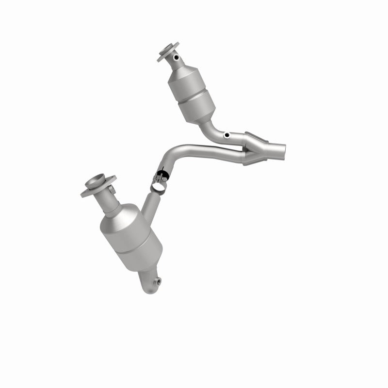 MagnaFlow Direct Fit Catalytic Converter 04 Dakota 3.7/4.7 4WD OEM - 49658
