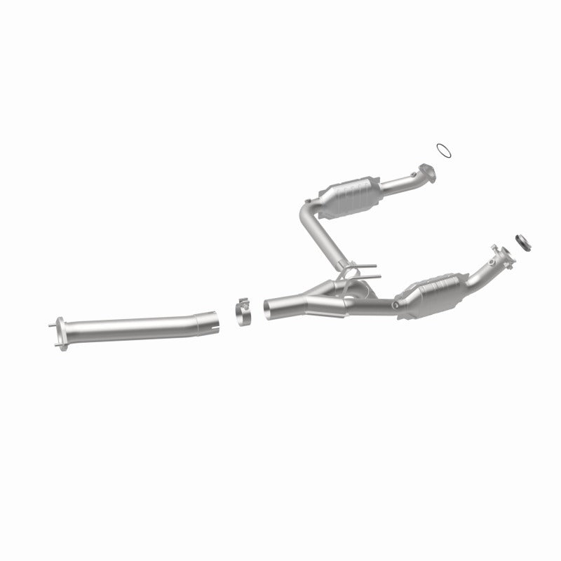 MagnaFlow Direct Fit Catalytic Converter Chevy Express 4.3L/5.4L - 51092