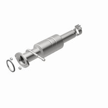 Load image into Gallery viewer, Magnaflow Conv DF 2009-2012 Highlander 2.7 L Underbody - 52207