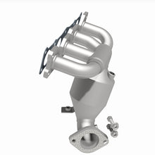 Load image into Gallery viewer, MagnaFlow 2015 Kia Optima 2.4L Direct Fit Catalytic Converter - 5531125