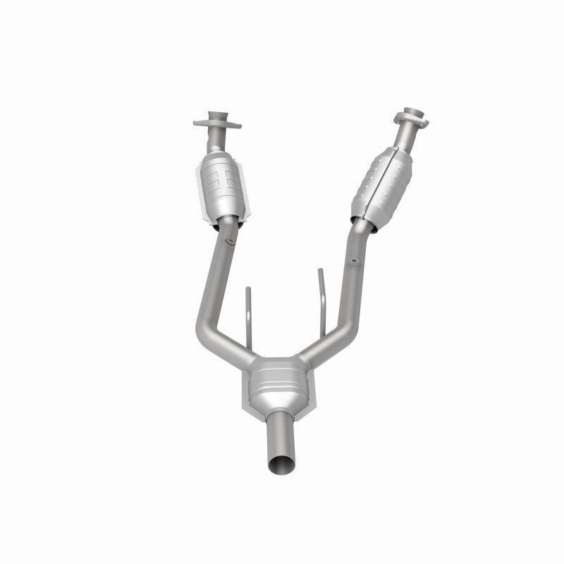MagnaFlow Direct Fit Catalytic Converter 96-97 Mercury Cougar 3.8L - 444080