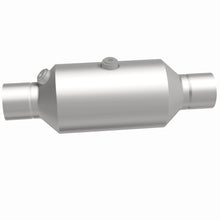 Load image into Gallery viewer, MagnaFlow 2.25 w/dual O2 5in. Spun Universal Converter - 79315
