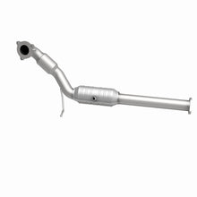 Load image into Gallery viewer, MagnaFlow Direct Fit Catalytic Converter 2001 Volvo V70 X/C 2.4L - 51451