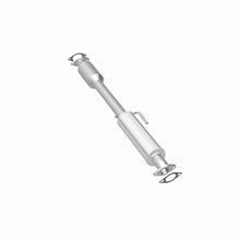 Load image into Gallery viewer, MagnaFlow Direct Fit Catalytic Conv 11-14 Sonata 2.4L Underbody (OEM Grade Federal / EPA Compliant) - 52820