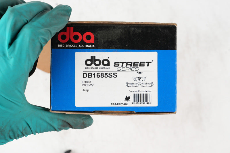 DBA 05-10 Infiniti QX56 Street Series Rear Brake Pads - DB1685SS