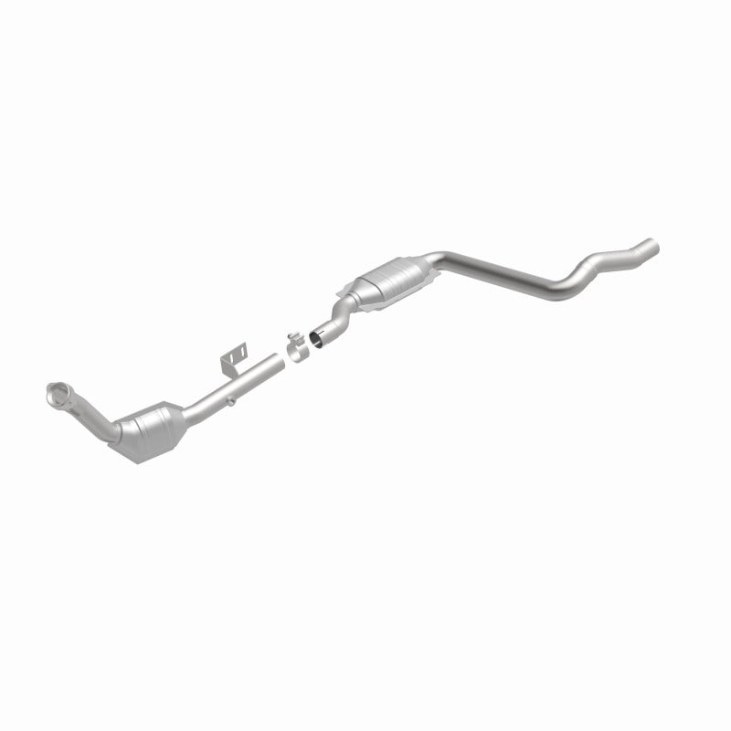 MagnaFlow Direct Fit Catalytic Converter 2003 ML350 3.7L Underbody - 52116