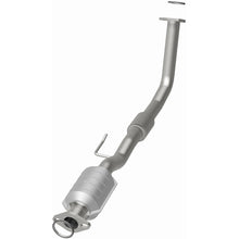 Load image into Gallery viewer, MagnaFlow Direct Fit Catalytic Converter Camry 94-95 - 22769