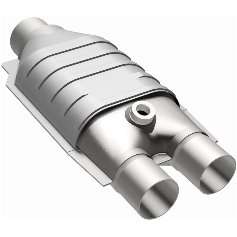 MagnaFlow Universal Catalytic Converter 3/2 Single / Dual with O2 - 99647HM