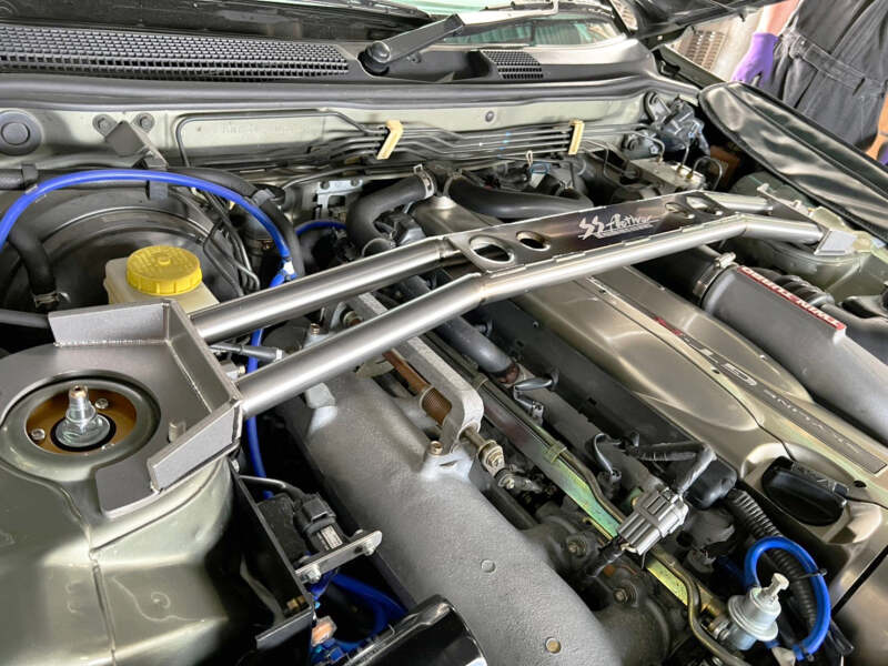 GReddy Garage 89-94 Nissan Skyline GT-R Front Tower Bar R32 - 44883502
