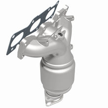 Load image into Gallery viewer, Magnaflow 07-10 Kia Sedona 3.8L California Grade CARB Compliant DF Manifold Catalytic Converter - 5582855