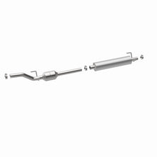Load image into Gallery viewer, MagnaFlow Direct Fit Catalytic Converter 2002-2006 Sprinter 2500 2.7 L Underbody - 52290
