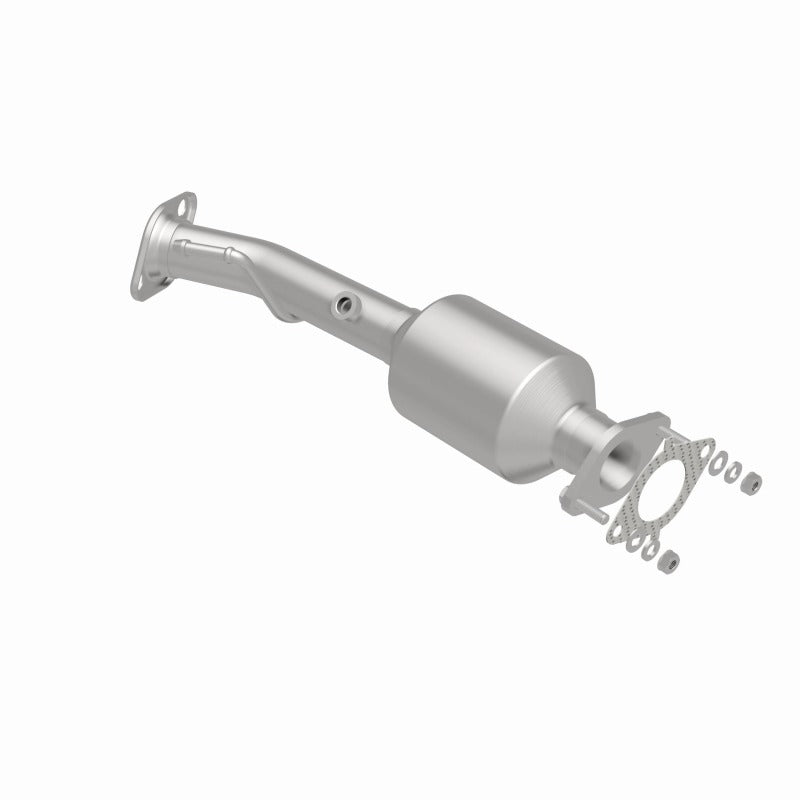 MagnaFlow California Direct Fit Catalytic Converter 13-15 Nissan NV200 2.0L - 557690