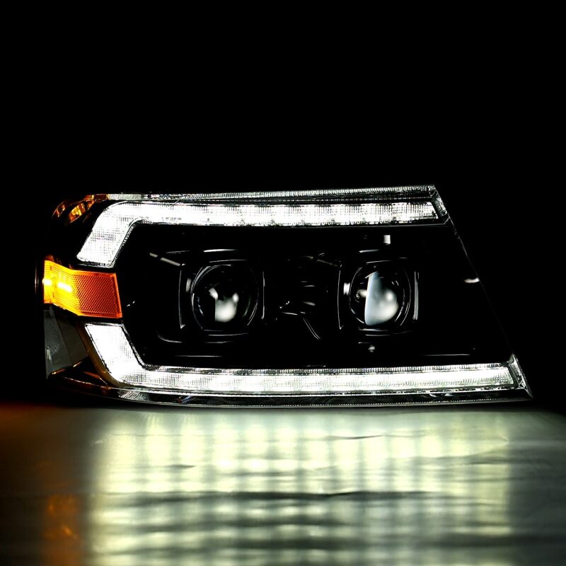 AlphaRex 04-08 Ford F150 Chrome LUXX Series Projector headlights - 880133