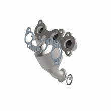 Load image into Gallery viewer, MagnaFlow 04-06 Toyota Sienna 3.3L Direct Fit Converter - 5582837