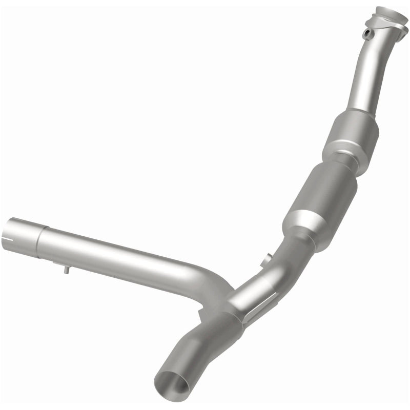 MagnaFlow 02-03 Ford F-150 5.4L Direct Fit Converter - 4583622