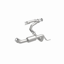 Load image into Gallery viewer, MagnaFlow 05-07 / 09-11 Toyota Tacoma Direct-Fit Catalytic Converter - 52562