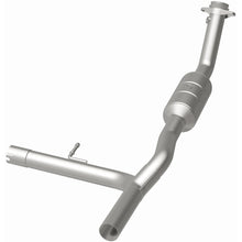 Load image into Gallery viewer, MagnaFlow Direct Fit Catalytic Converter F-150 04-06 8 4.6L - 93124