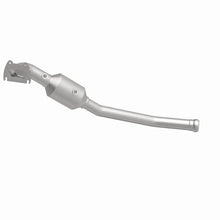 Load image into Gallery viewer, MagnaFlow Direct Fit Catalytic Conv 13-18 Dodge Durango 3.6L V6 / 13-18 Jeep Grand Cherokee 3.6L V6 - 21-251