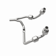 Load image into Gallery viewer, MagnaFlow Direct Fit Catalytic Converter 07-09 Jeep Wrangler 3.8L - 5582689