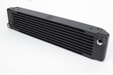 Load image into Gallery viewer, CSF Universal Single-Pass Oil Cooler - M22 x 1.5 Connections 22x4.75x2.16 - 8202