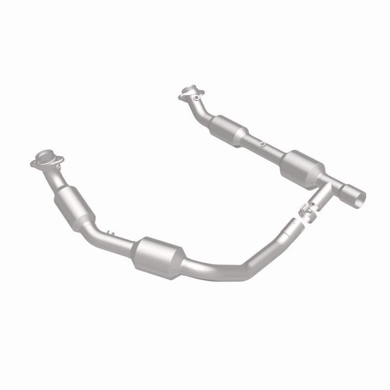 MagnaFlow 05-08 Ford E-350 Super Duty 5.4L Direct Fit Converter - 5582439