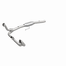 Load image into Gallery viewer, MagnaFlow Conv DF 00-03 Dakota 4.7L 2WD - 93212