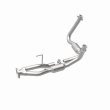 Load image into Gallery viewer, MagnaFlow Direct Fit Catalytic Converter 05-06 Jeep Grand Cherokee 3.7L Y-Pipe Assy (49 State) - 24473