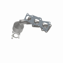 Load image into Gallery viewer, MagnaFlow Direct Fit Catalytic Converter 2007-2009 Sorento 3.3 3.8 L Manifold - 52310
