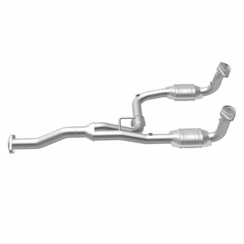 MagnaFlow Direct Fit Catalytic Converter 07 Jeep Liberty 3.7L - 23957