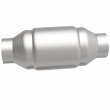 Load image into Gallery viewer, MagnaFlow Universal Catalytic Converter 2.25inch C/C Spun - 54955