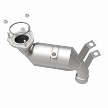 Load image into Gallery viewer, MagnaFlow Direct Fit Catalytic Converter 02-03 Jaguar X-Type Rear - 51430