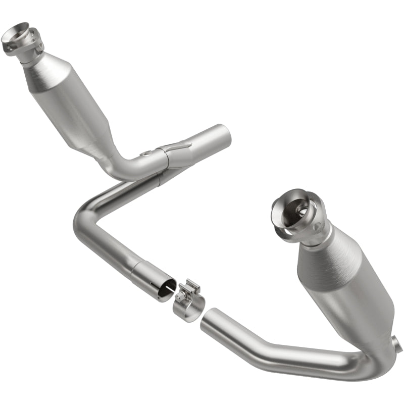 MagnaFlow 2004 Dodge Dakota 3.7L Direct Fit Catalytic Converter - 4651657