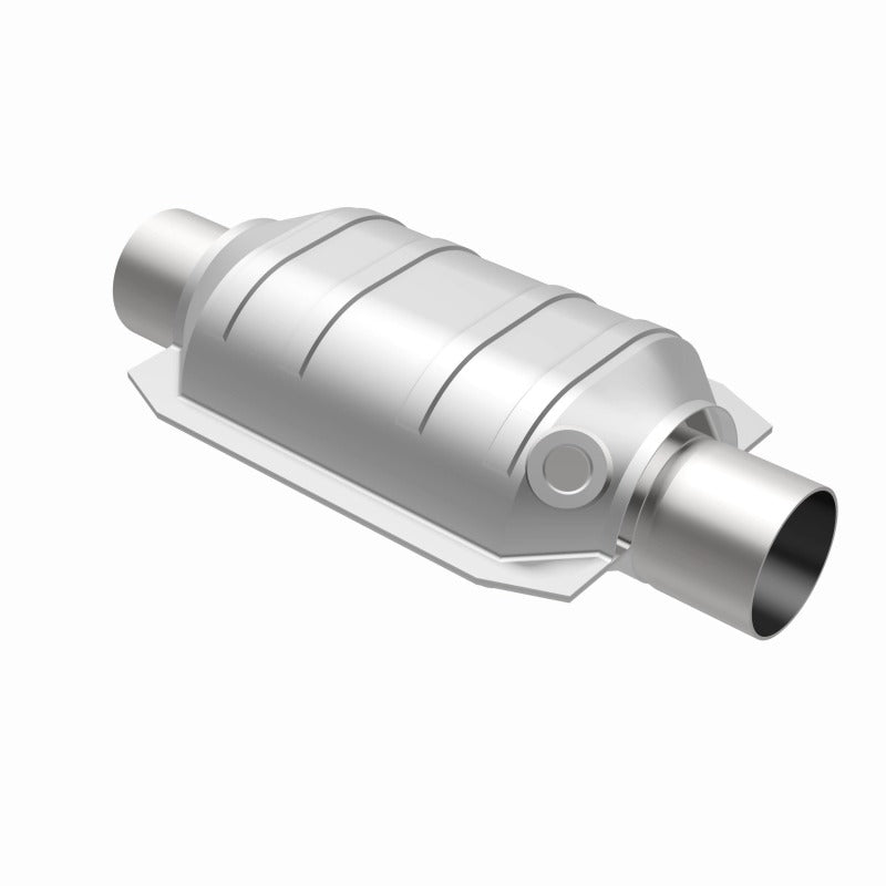 MagnaFlow Universal Catalytic Converter 2.25 w/ single O2 OEM - 51135