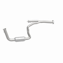 Load image into Gallery viewer, MagnaFlow Direct Fit Catalytic Converter 2004 Liberty D/S frt OEM - 49582