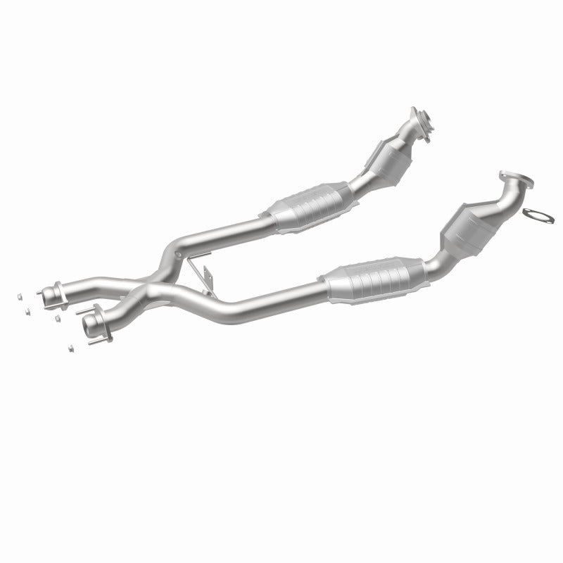 MagnaFlow Direct Fit Catalytic Converter 96-98 4.6L *California* - 441112