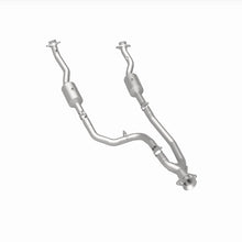 Load image into Gallery viewer, MagnaFlow 20-21 Ford Transit-150 Single Underbody V6 3.5L RWD Direct-Fit Catalytic Converter - 280248
