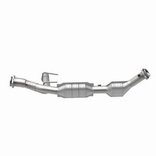 Load image into Gallery viewer, MagnaFlow Direct Fit Catalytic Converter 03-04 Exped 4.6L Passenger Side OEM - 49607