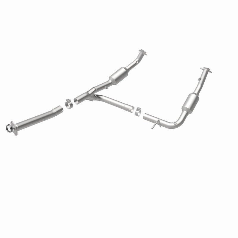 MagnaFlow Direct Fit Catalytic Converter OEM 2004-2005 Ford Explorer/Mercury Mountaineer Underbody - 4551013